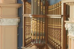 RobertsonStreetURCOrganPipesFromGallery